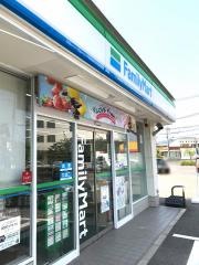 ファミリーマート　朝倉一木店