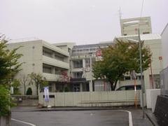 荏田西小学校