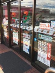 セブンイレブン　益城惣領店