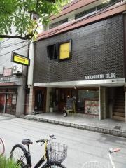 ＮＥＷＹＯＲＫＧＲＩＬＬシャンパン食堂