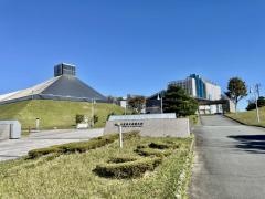 三重県立看護大学附属図書館