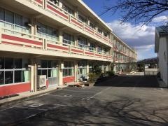 碓東小学校