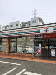 セブンイレブン　川崎子母口東店