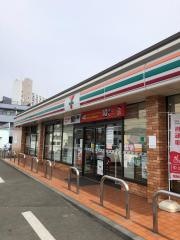 セブンイレブン　川崎子母口東店