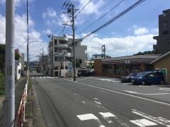 セブンイレブン　横浜日野5丁目店
