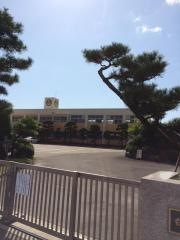 白石小学校