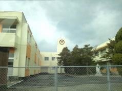 白石小学校