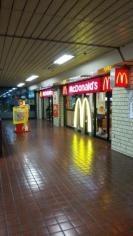 マクドナルド　鶴瀬駅ビル店