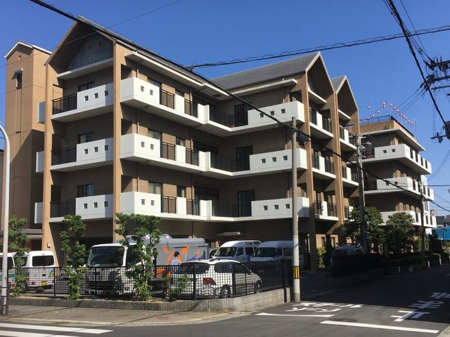 甍 建物全景