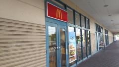 マクドナルド　具志川イオン店