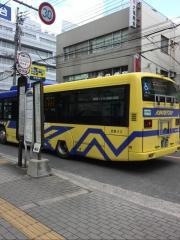 「駅前通り」バス停留所