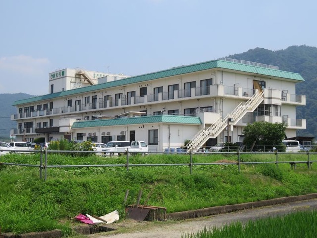 ひまわり園 施設外観