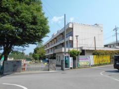 大宮西小学校
