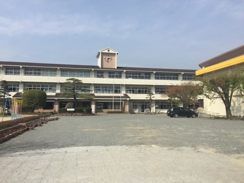 江南小学校