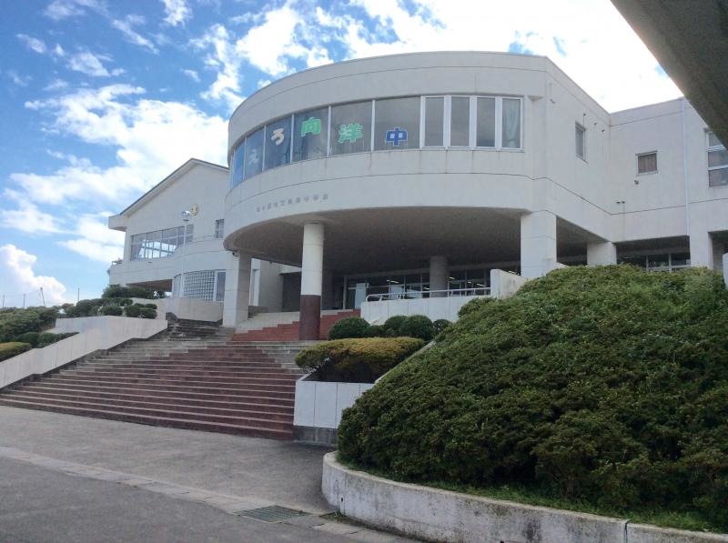 向洋中学校の顔の部分です。