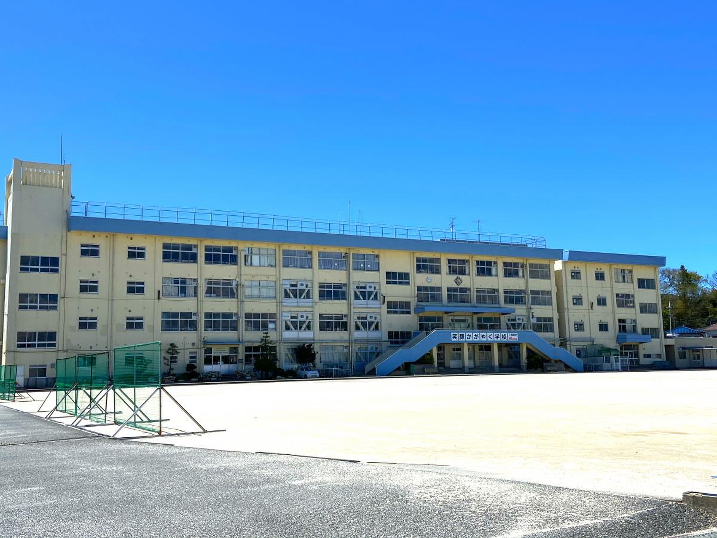 市川 市立 下 貝塚 中学校
