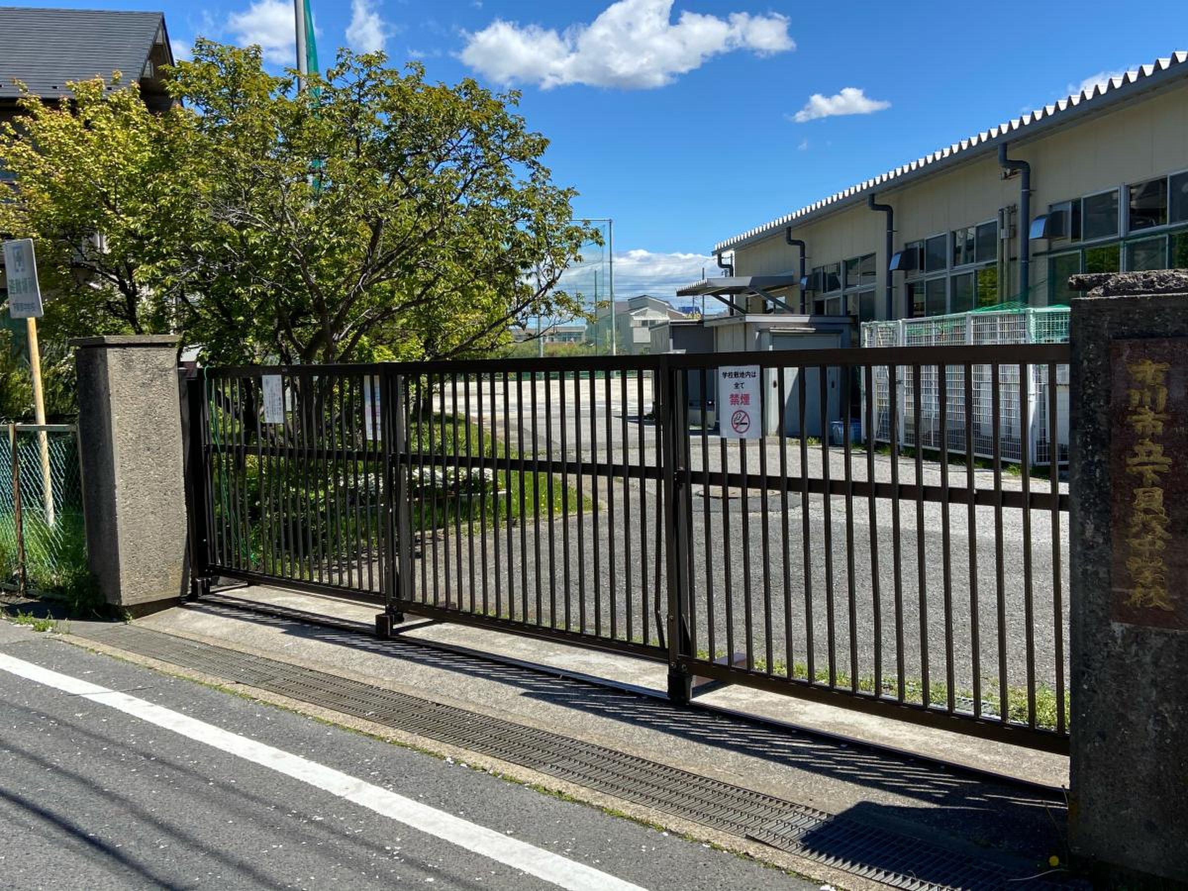 市川 市立 下 貝塚 中学校