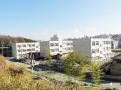西脇小学校