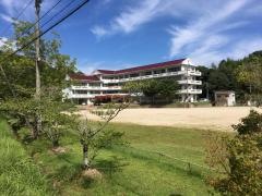 嬉野市立吉田中学校
