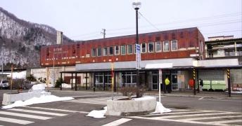 新夕張駅