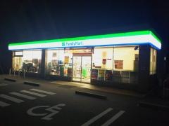 ファミリーマート　長久手インター店