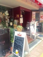 シェ・トムテ