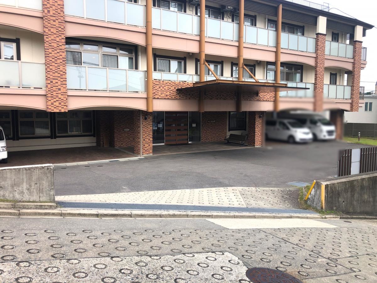 特別養護老人ホーム川名山荘