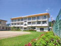 中津小学校
