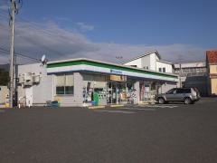 ファミリーマート　福島桑折町店