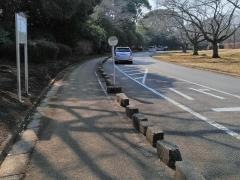 「平和公園Ｄ墓地前」バス停留所