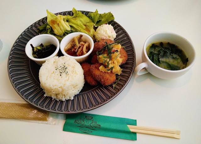 珊瑚礁（SANGOSYO）／ホームメイト