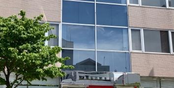 丸三証券株式会社　館林支店