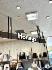ハニーズ　フジグラン野市店