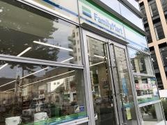 ファミリーマート　仙台南町通店