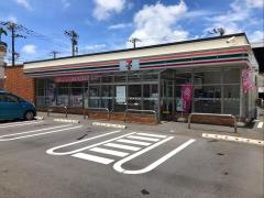 セブンイレブン　那覇新都心銘苅店