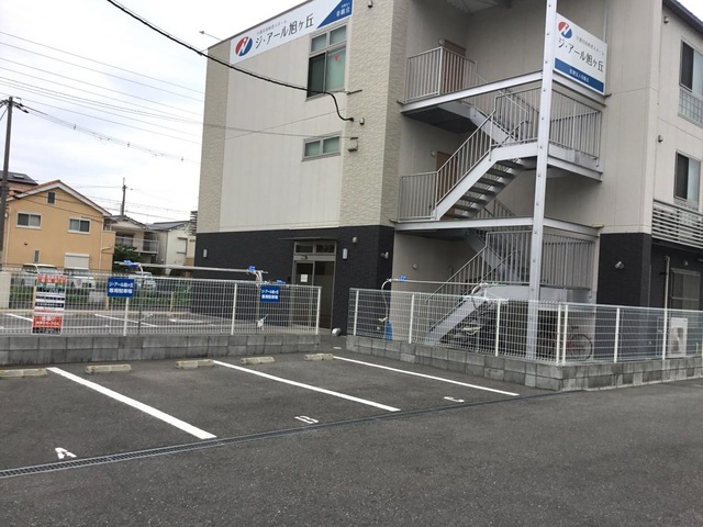 医療法人幸晴会　ジ・アール旭ヶ丘