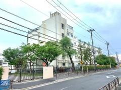 葛飾区立青戸中学校