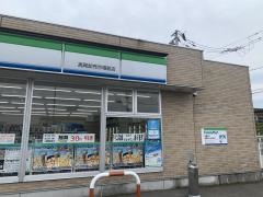 ファミリーマート　高岡卸売市場前店