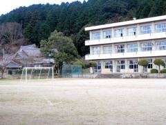 柘植小学校