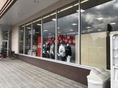 Ａｖａｉｌ香芝店