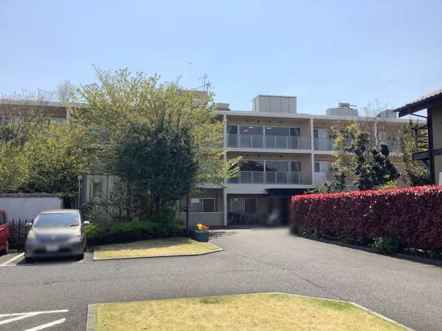 フェリエドゥ三鷹