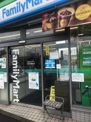 ファミリーマート　川崎大師駅前店