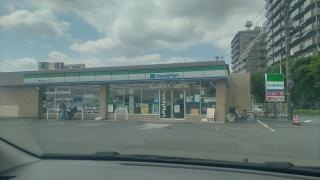 ファミリーマート　朝霞黒目川通り店