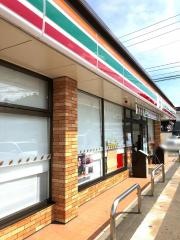 セブンイレブン　会津高塚団地前店
