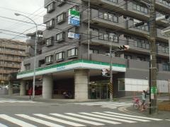 ファミリーマート　戸塚名瀬町店