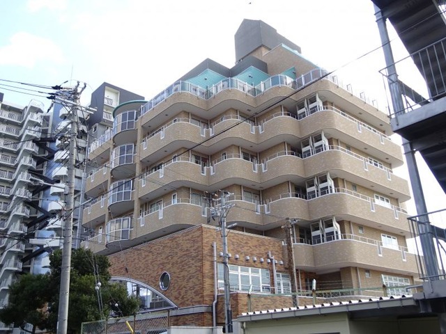 いくとく 施設外観
