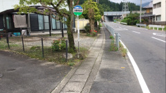 「八幡神社前」バス停留所