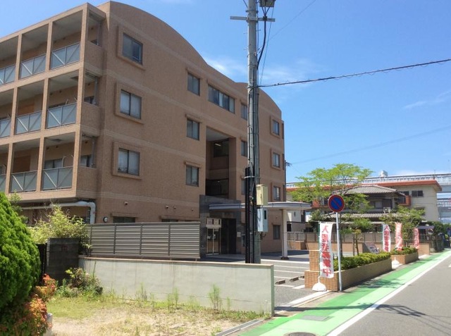 ベストライフ福岡 施設外観