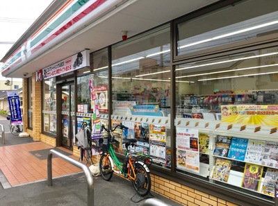 マーケットピア セブンイレブン さいたま曲本3丁目店