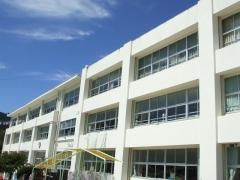 蛭川小学校